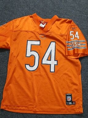 Vtg Reebok Orange Chicago Bears #54 NFL Jersey Youth XL
